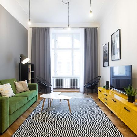 براغ Spacious Apartments Near The River المظهر الخارجي الصورة